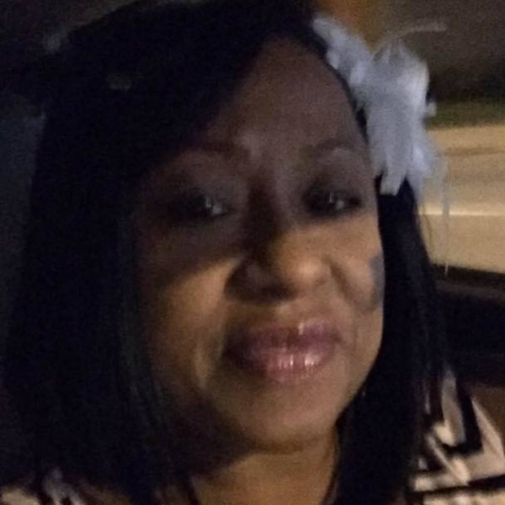 Meet your Posher, Beverly